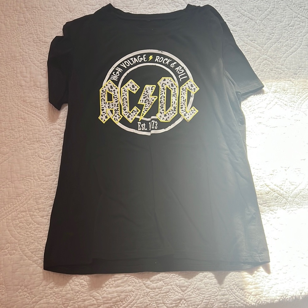 ACDC Top